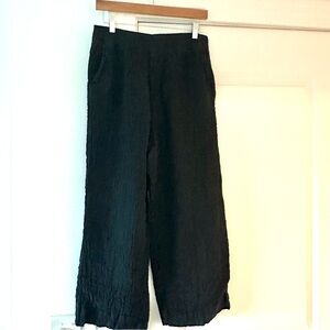 Tahari Cropped Flowy  Pants